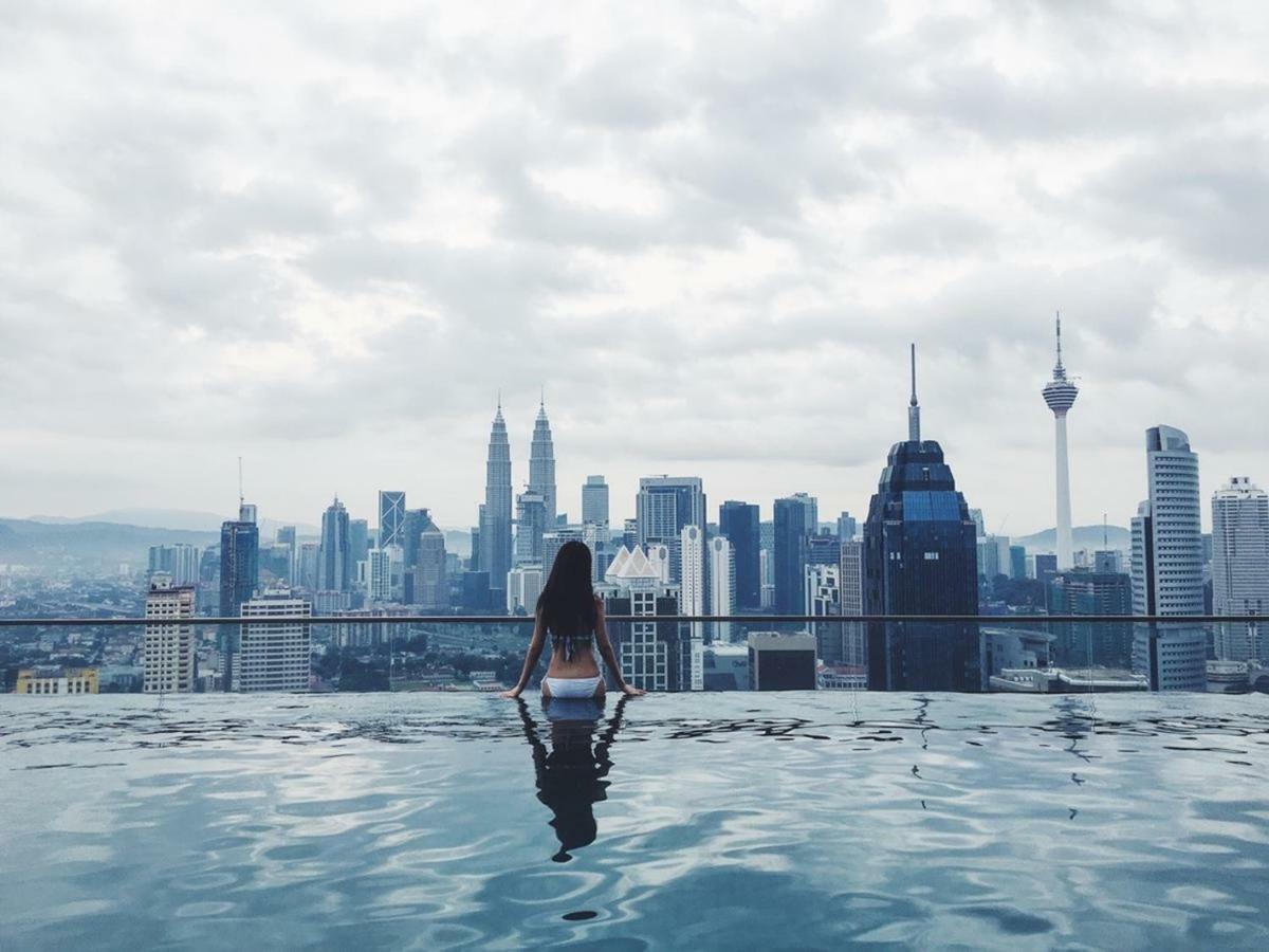 Klcc Inifinity Pool - The Regalia Residences & Suites By Kl Minsu Kuala Lumpur Exterior foto