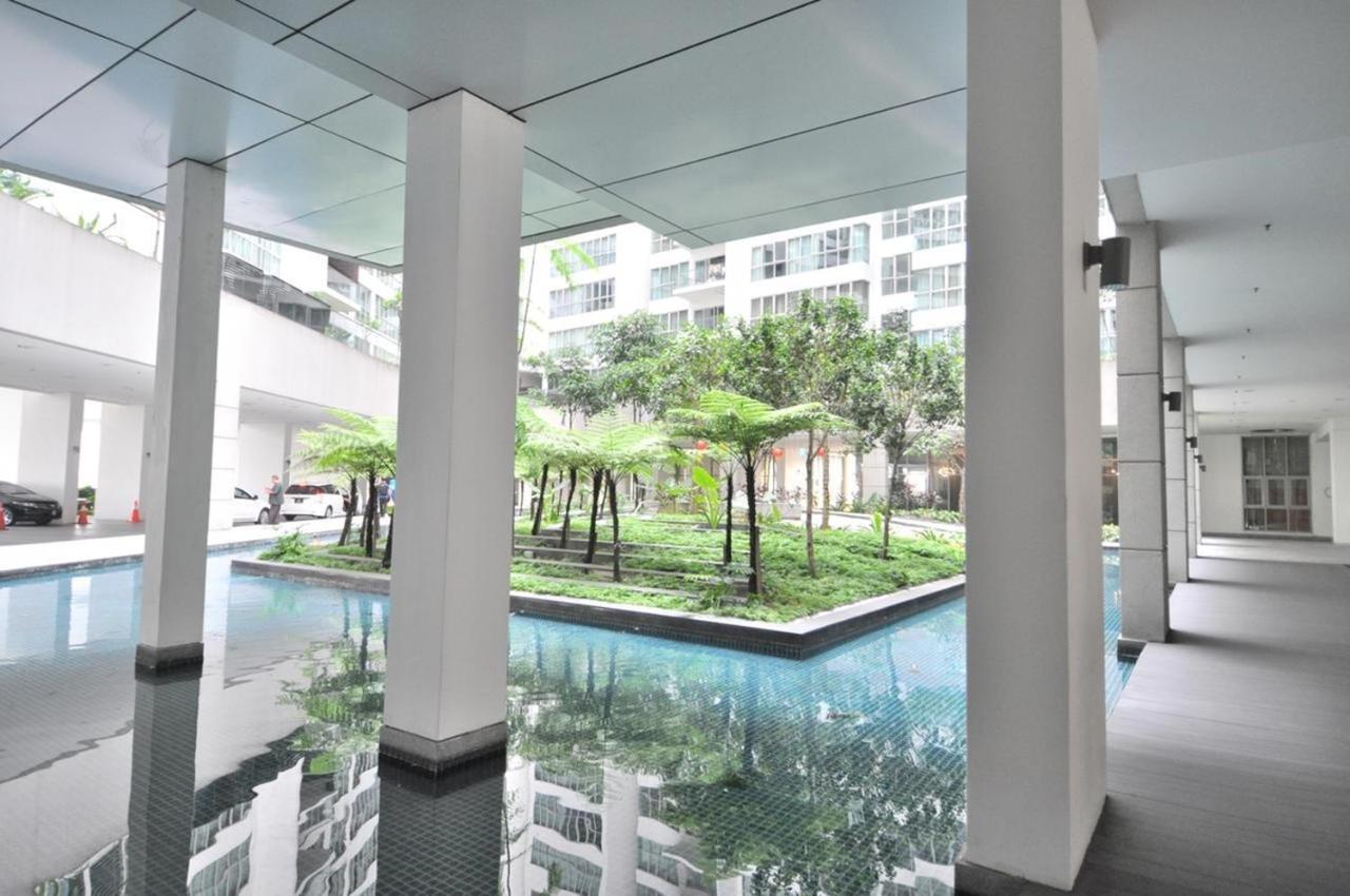 Klcc Inifinity Pool - The Regalia Residences & Suites By Kl Minsu Kuala Lumpur Exterior foto